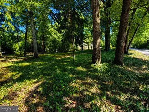 389 Avondale Cir, Severna Park, MD 21146