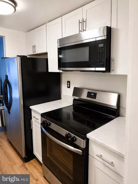 Kitchen - 1850 Hawk, Severn, MD 21144 photo 1 of 3