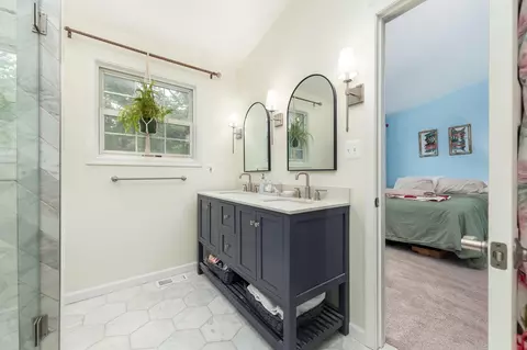 Bath - 758 Pine Valley Dr, Arnold, MD 21012 photo 1 of 4