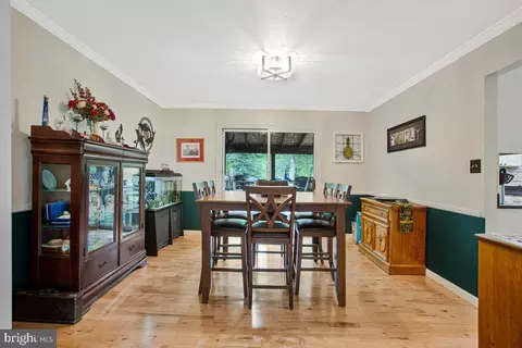 Dining - 1239 Lorene Dr, Pasadena, MD 21122 photo 1 of 2
