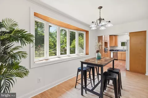 Dining - 790 Rolling View Dr, Annapolis, MD 21409 photo 1 of 2