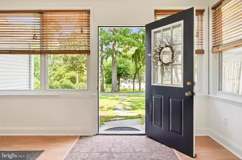Entry Way - 790 Rolling View Dr, Annapolis, MD 21409 photo 1 of 3