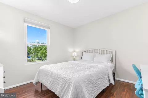 Bedroom - 3464 Brookhaven Rd, Pasadena, MD 21122 photo 6 of 7