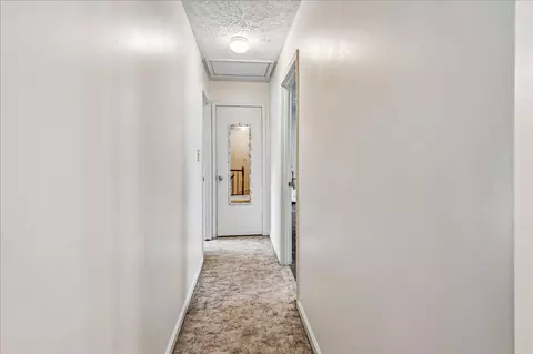 Entry Way - 2894 Dungate Ct, Pasadena, MD 21122 photo 2 of 2