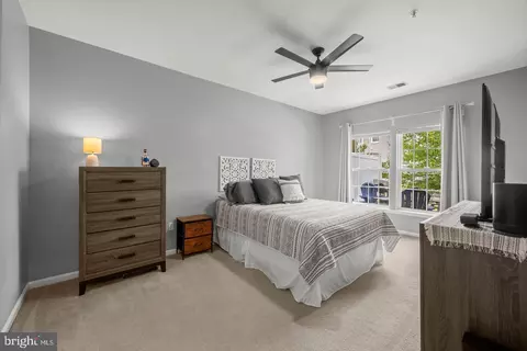 Bedroom - 1705 Fallowfield Ct, Crofton, MD 21114 photo 4 of 9
