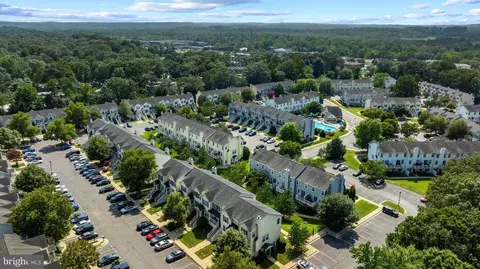 View/Area - 1705 Fallowfield Ct, Crofton, MD 21114 photo 1 of 4