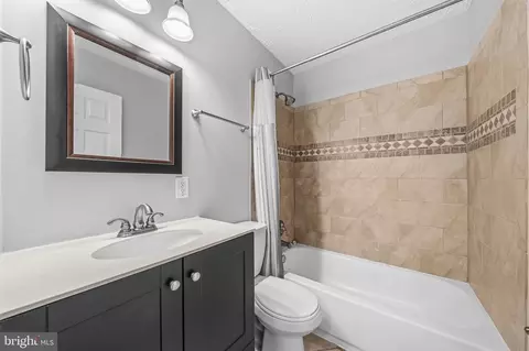 Bath - 7792 Moonfall Ct, Pasadena, MD 21122 photo 2 of 2
