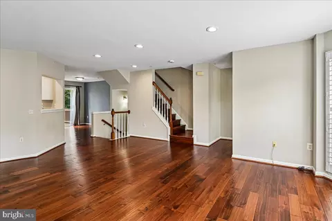 Living - 706 Howards Loop, Annapolis, MD 21401 photo 3 of 4