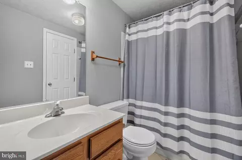 Entry Way - 2294 Raindrop Ct, Odenton, MD 21113 photo 1 of 2