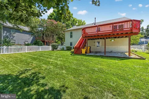 Exterior - 2294 Raindrop Ct, Odenton, MD 21113 photo 9 of 10