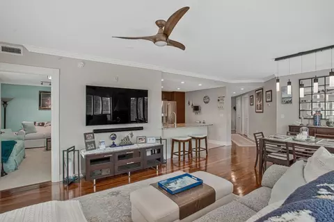Living - 5 Park Pl #506, Annapolis, MD 21401 photo 2 of 4