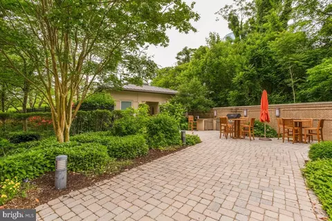 Exterior - 5 Park Pl #506, Annapolis, MD 21401 photo 2 of 6