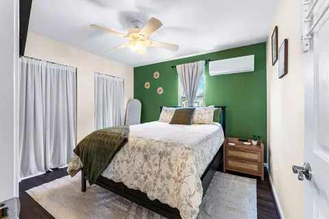 Bedroom - 7800 Appletree Rd, Pasadena, MD 21122 photo 2 of 5