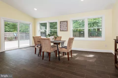 Dining - 1717 Jasper Ln, Crofton, MD 21114 photo 3 of 4