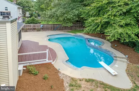Exterior - 1717 Jasper Ln, Crofton, MD 21114 photo 12 of 14