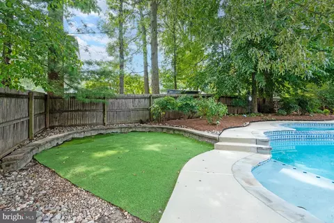 Exterior - 1717 Jasper Ln, Crofton, MD 21114 photo 5 of 14
