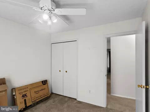 Bedroom - 3413 Halifax Ct, Pasadena, MD 21122 photo 4 of 6