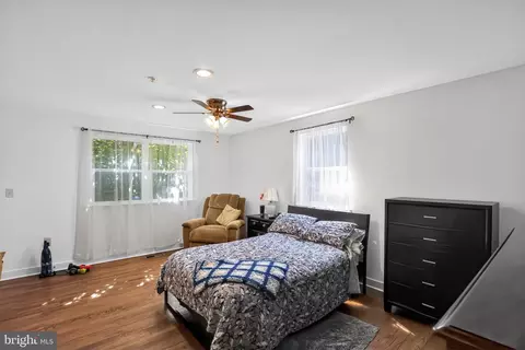 Bedroom - 237 Spring Gap Gap S, Laurel, MD 20724 photo 2 of 13
