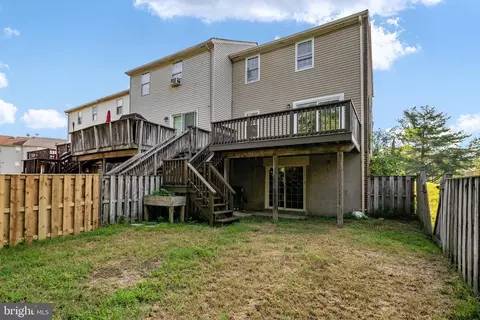 Exterior - 907 Spry Harbour, Pasadena, MD 21122 photo 8 of 11