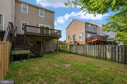 Exterior - 907 Spry Harbour, Pasadena, MD 21122 photo 10 of 11