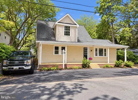 Exterior - 706 203rd St, Pasadena, MD 21122 photo 4 of 6