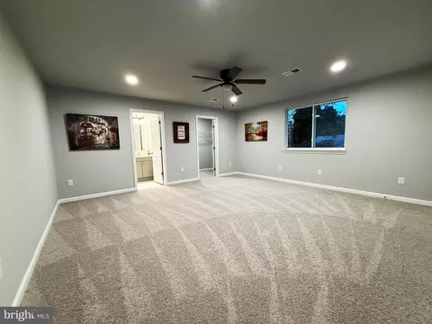706 203rd St, Pasadena, MD 21122 photo 6