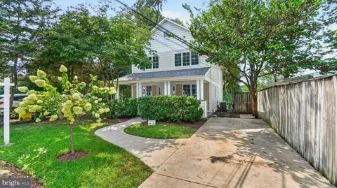 7732 W Shore Rd W, Pasadena, MD 21122