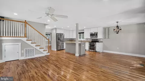 Other - 7732 W Shore Rd W, Pasadena, MD 21122 photo 5 of 10