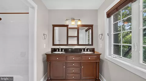 Other - 7732 W Shore Rd W, Pasadena, MD 21122 photo 8 of 10