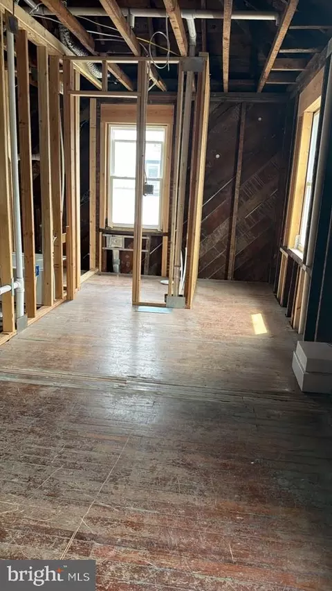 Entry Way - 14 3rd Ave, Baltimore, MD 21225 photo 6 of 6