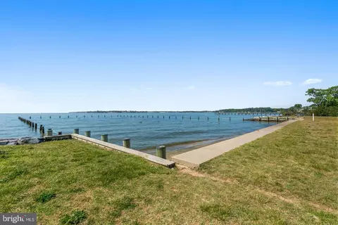 View/Area - 109 Sunset Dr, Annapolis, MD 21403 photo 2 of 4