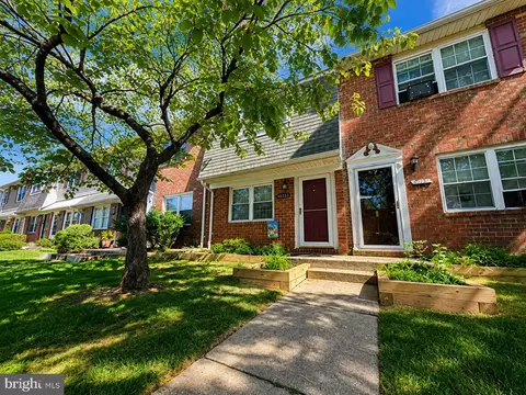 8303 Norwood Dr, Millersville, MD 21108
