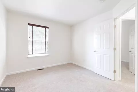 Bedroom - 901 8th St, Pasadena, MD 21122 photo 2 of 5