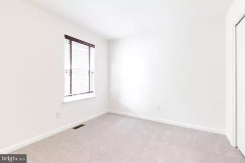 Bedroom - 901 8th St, Pasadena, MD 21122 photo 4 of 5