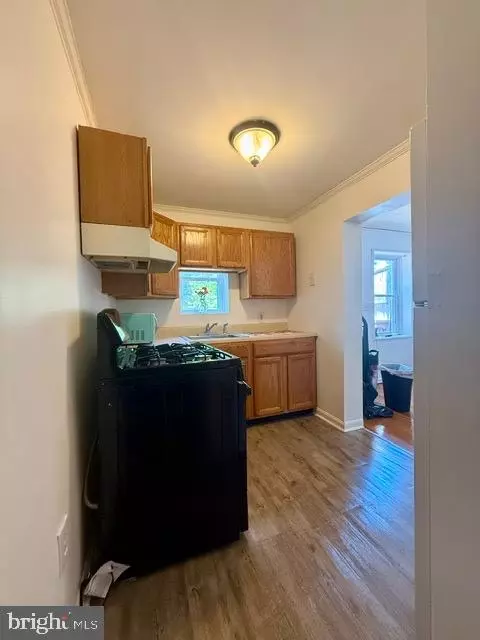 Kitchen - 5220 4th St, Baltimore, MD 21225 photo 2 of 2