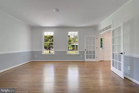 Living - 1825 Johnson Rd, Annapolis, MD 21409 photo 2 of 5