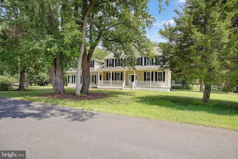 Exterior - 1825 Johnson Rd, Annapolis, MD 21409 photo 2 of 5