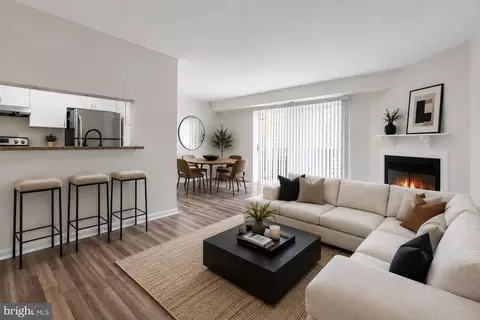 200 Spring Maiden Ct #101, Glen Burnie, MD 21060