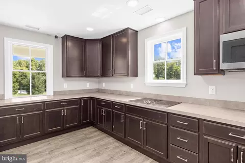 Kitchen - 2907 Bluebells Ct, Gambrills, MD 21054 photo 4 of 4