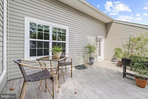 Exterior - 2907 Bluebells Ct, Gambrills, MD 21054 photo 4 of 15