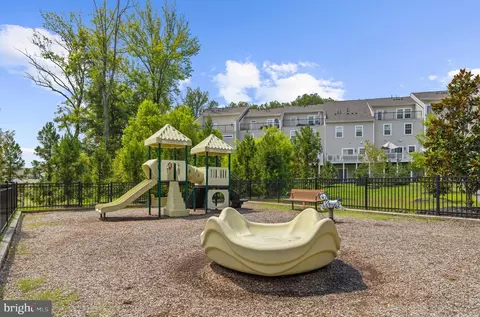 Exterior - 2907 Bluebells Ct, Gambrills, MD 21054 photo 11 of 15