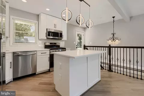 Kitchen - 105 Rosecrest Dr, Annapolis, MD 21403 photo 3 of 3