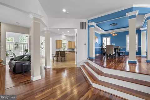 Entry Way - 206 Bowen Ct, Annapolis, MD 21401 photo 2 of 5