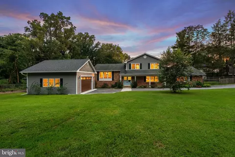 Exterior - 384 Eagle Hill Rd, Pasadena, MD 21122 photo 11 of 15