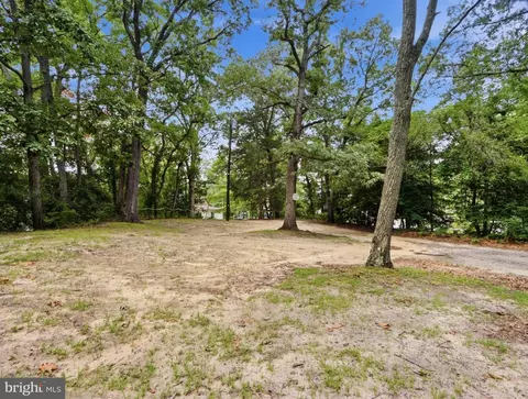 Exterior - 285 Cove Rd, Pasadena, MD 21122 photo 11 of 21