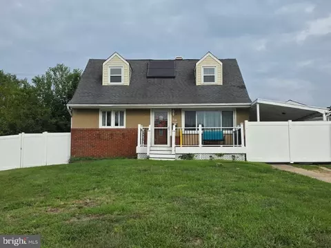 209 Ridgely Rd, Glen Burnie, MD 21061