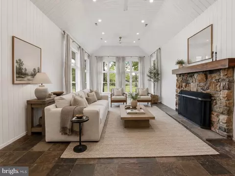 Living - 5865 Deale Beach Rd, Deale, MD 20751 photo 1 of 3