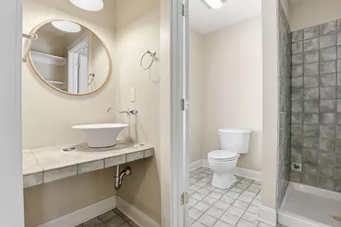 Bath - 5865 Deale Beach Rd, Deale, MD 20751 photo 5 of 5