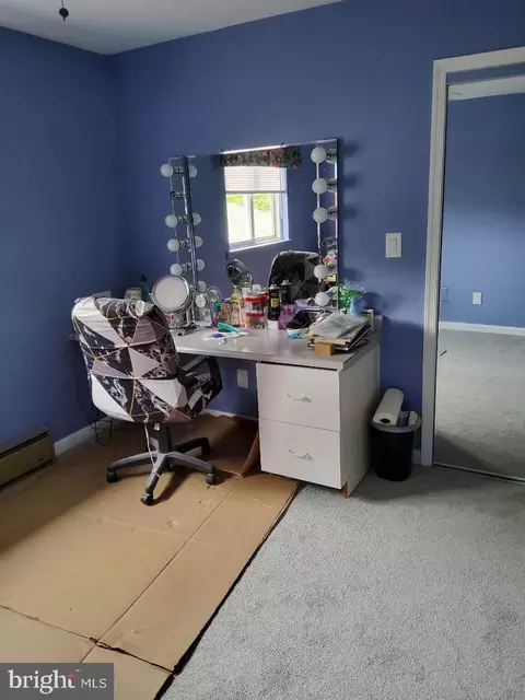Bedroom - 1222 Hillside Rd, Pasadena, MD 21122 photo 5 of 13
