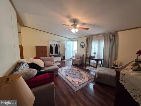 74 Edward Ln, Lothian, MD 20711 photo 5